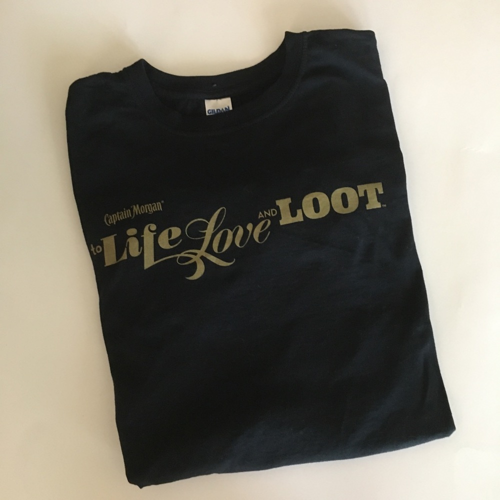 Captain Morgan bar brand t-shirt